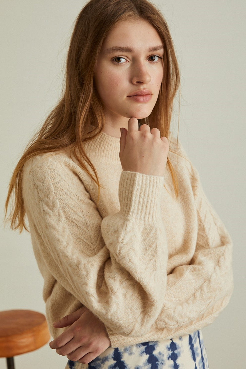 Yerse Puff Sleeve Sweater