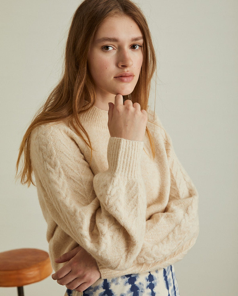 Yerse Puff Sleeve Sweater