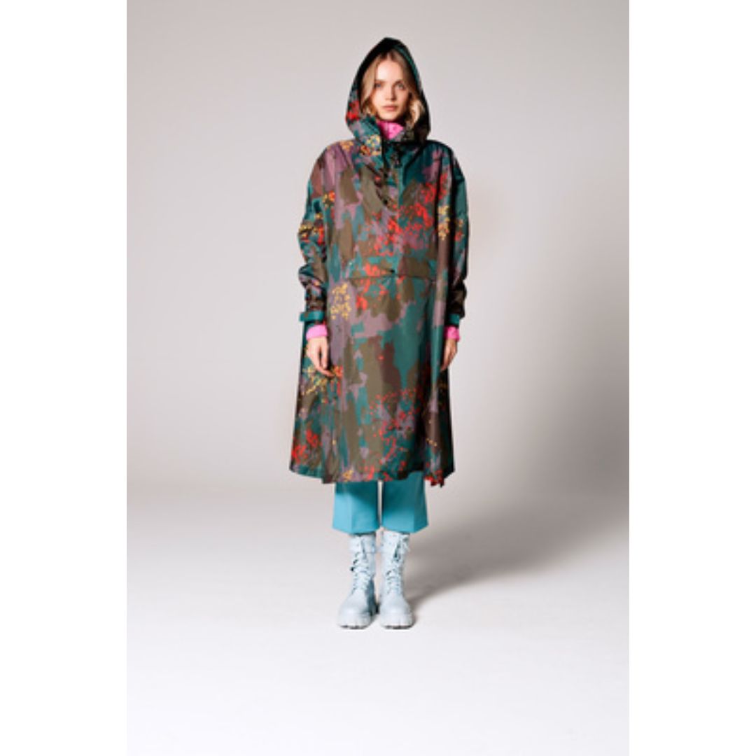 rainkiss-digi-forest-camo-poncho